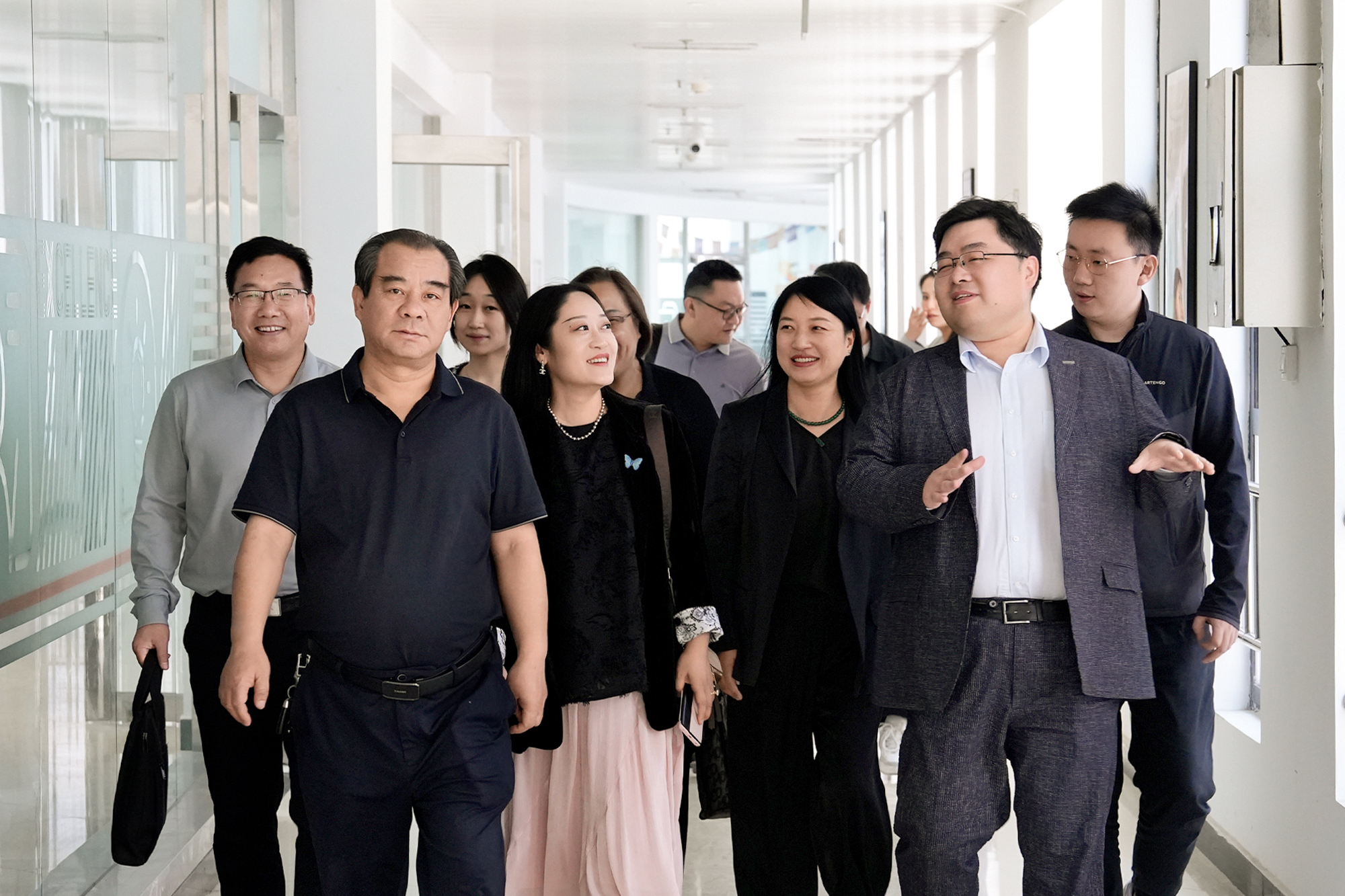 市侨联、市侨商会一行到不朽情缘走访调研，共话生长新机缘